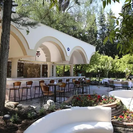 Green Valley Boutique & Spa Restourant
