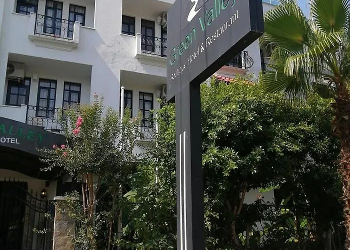 Green Valley Boutique & Spa Restourant