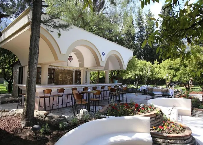 Green Valley Boutique & Spa Restourant