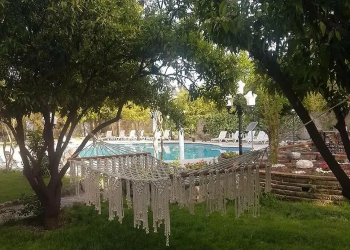 Green Valley Boutique & Spa Restourant